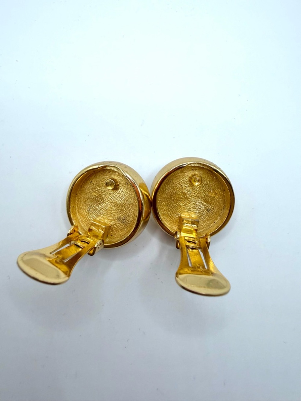 Vintage Dior Gold Tone Clip Statement Earrings with Iridescent Crystal Centers - Picture 5 of 10